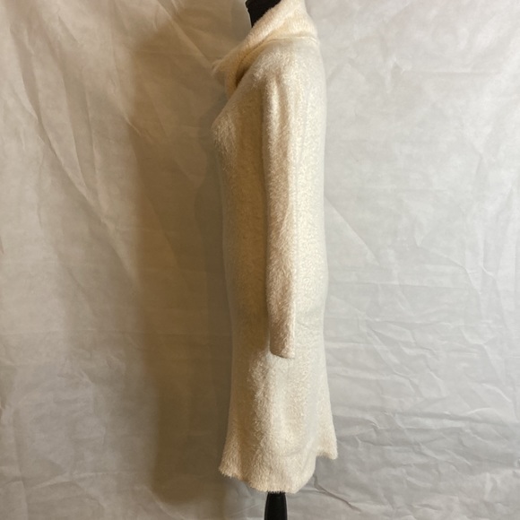 Banana Republic Sweater eyelash cowl neck bodycon creamy white XS - Picture 5 of 9